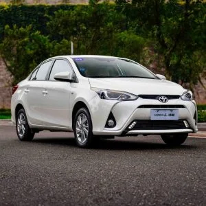 TOYOTA Yaris L Sedan
