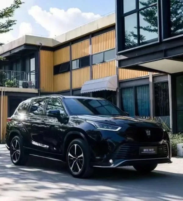 TOYOTA Crown Kluger