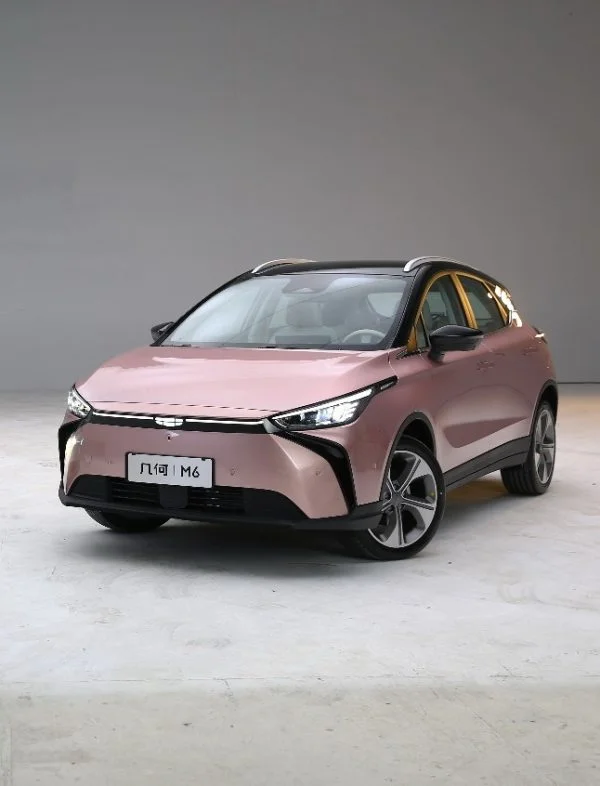 Geely Geometry M6