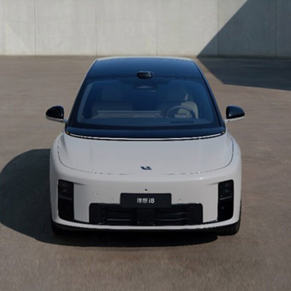 Li Auto i8