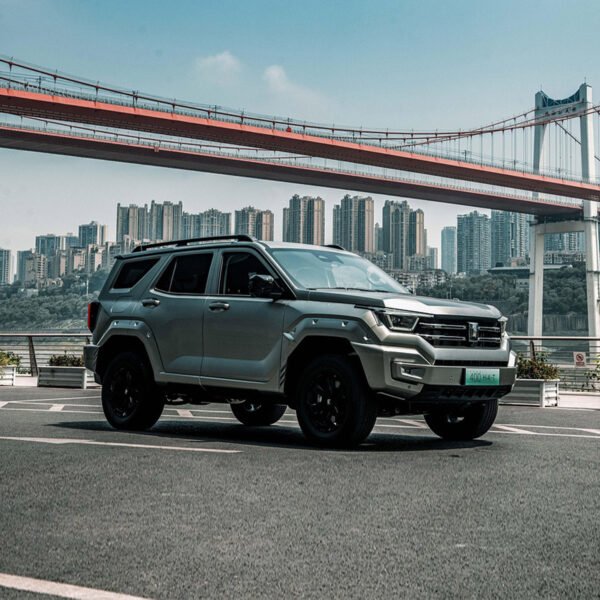 TANK 400 PHEV