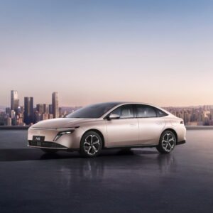 Nissan N6 01 Nissan N6