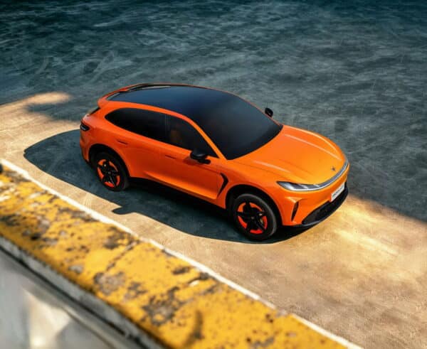 ARCFOX αT7