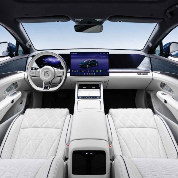 BYD Grand Han